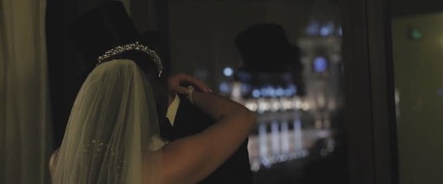 Videoclip de Adriana &amp; Dragos Pascal - Foto&amp;Film la Hotel Ramada