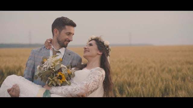 Videoclip de Wolves and Memories la Artist - The Barn