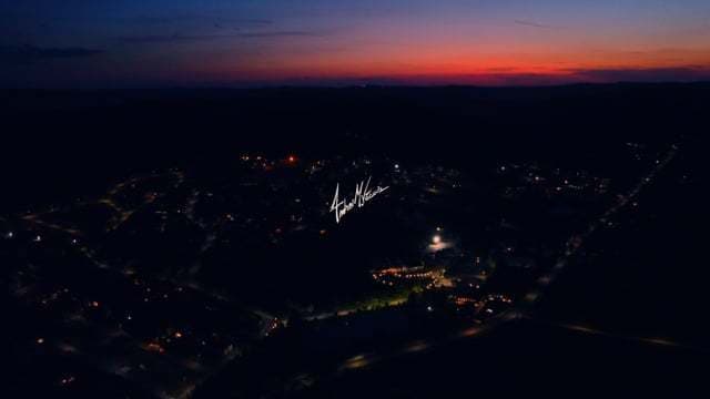 Videoclip de Andrei M. Vacar la Laguna Ballroom