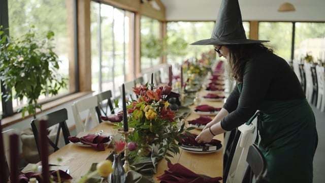 Videoclip de Adrian Moise Films la Gradina cu licurici