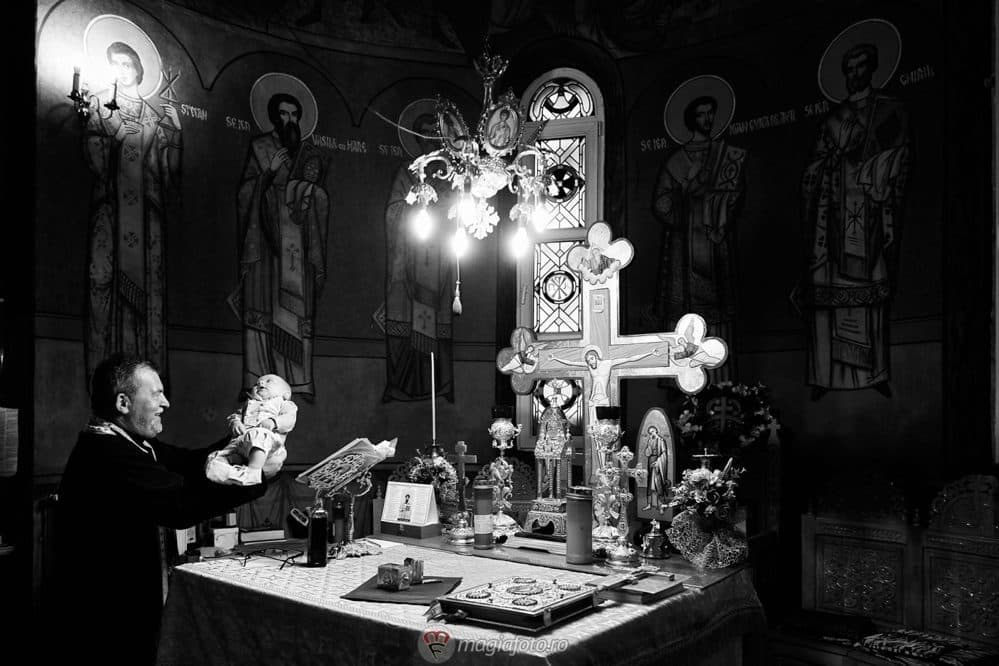 Tudor-Alexandru - Fotografii de Magiafoto