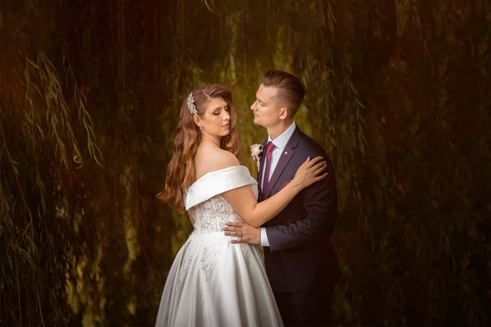 Adrian &amp; Larisa - Fotografii de Triff Studio