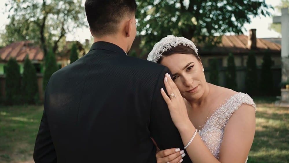 C R I S T I N E L + B I A N C A - Fotografii de PARIS FILMS