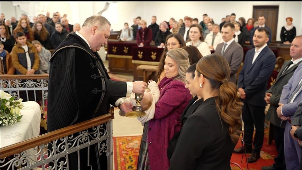 Kende keresztelője - összefoglaló - Fotografii de Motion Pictures