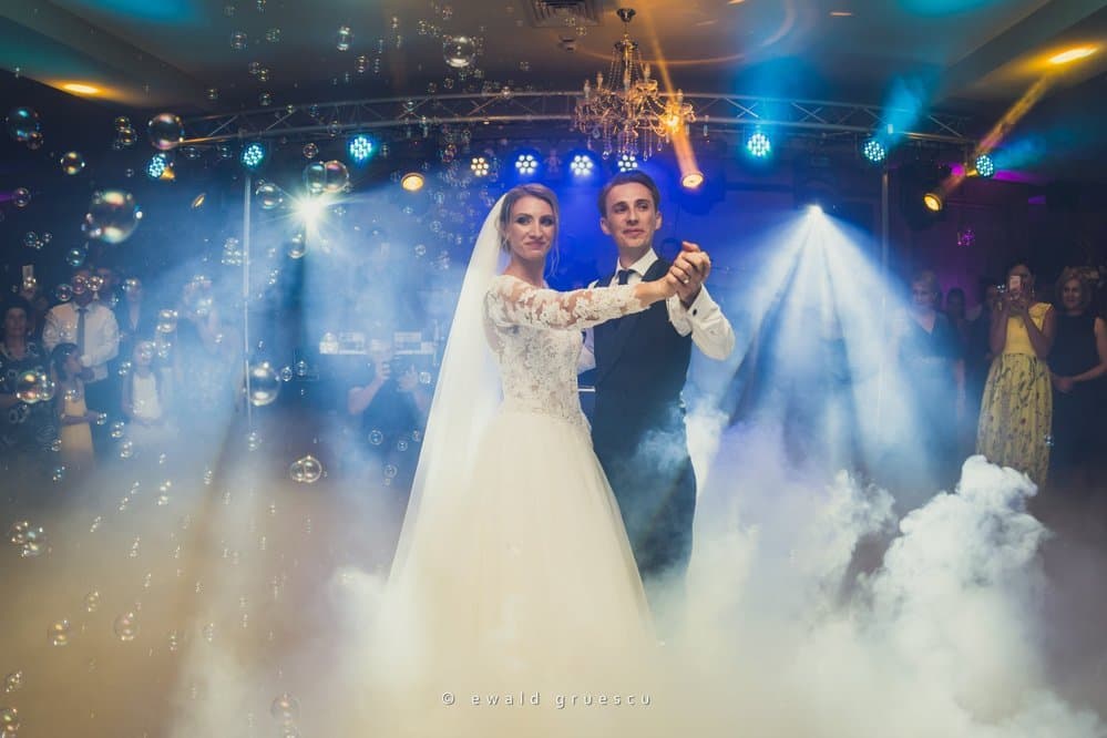 Raluca și Ovidiu - Fotografii de Ewald Gruescu | fotograf