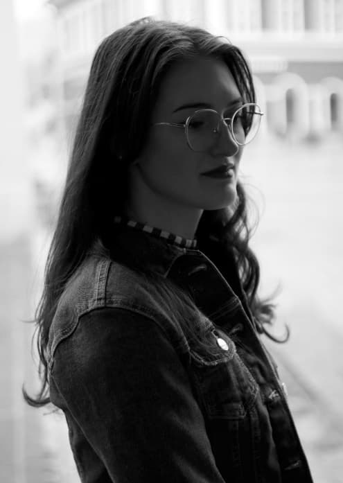 Andreea - Fotografii de Photo_by_Ilie