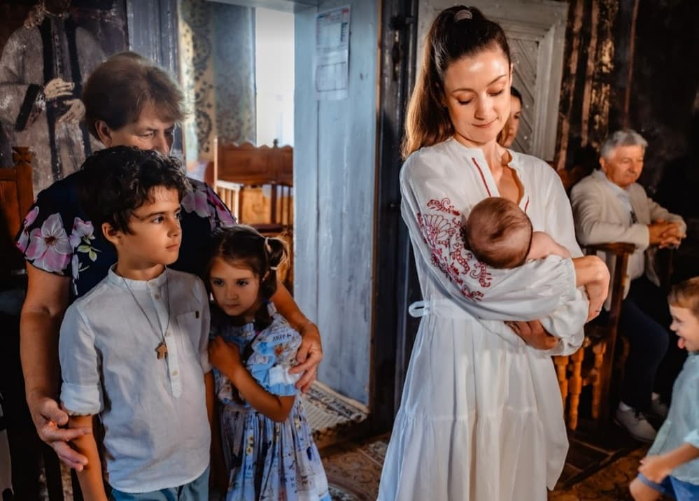 Anastasia Theona - Fotografii de Gabriel Rose Lens