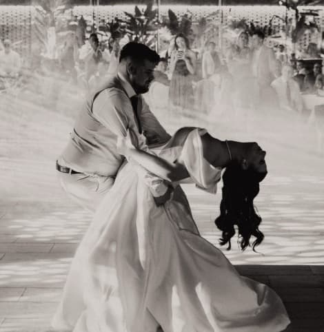 Vanessa &amp; Robert - Fotografii de True Frame Weddings by Ferenc Balajti