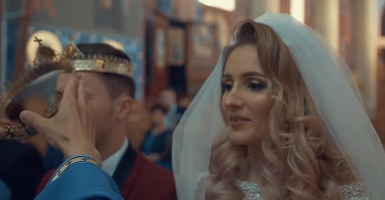 V &amp; A - Fotografii de Westfalia Films