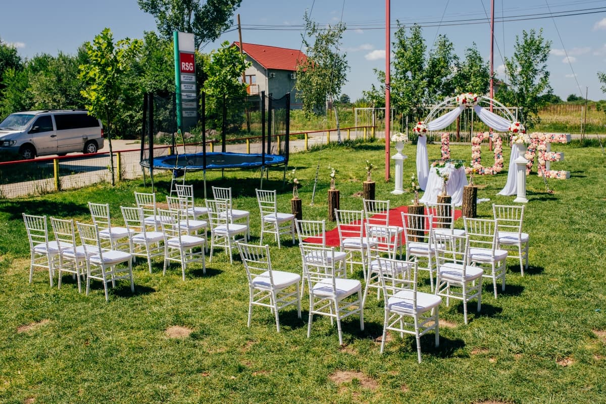 Fotografie de Laurentiu Nica la Hanul cu Ponei