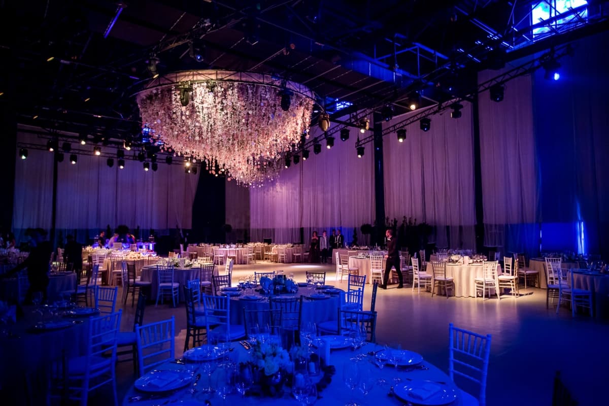 Fotografie de Mihai Zaharia Photography la Soiree Exclusive Venue