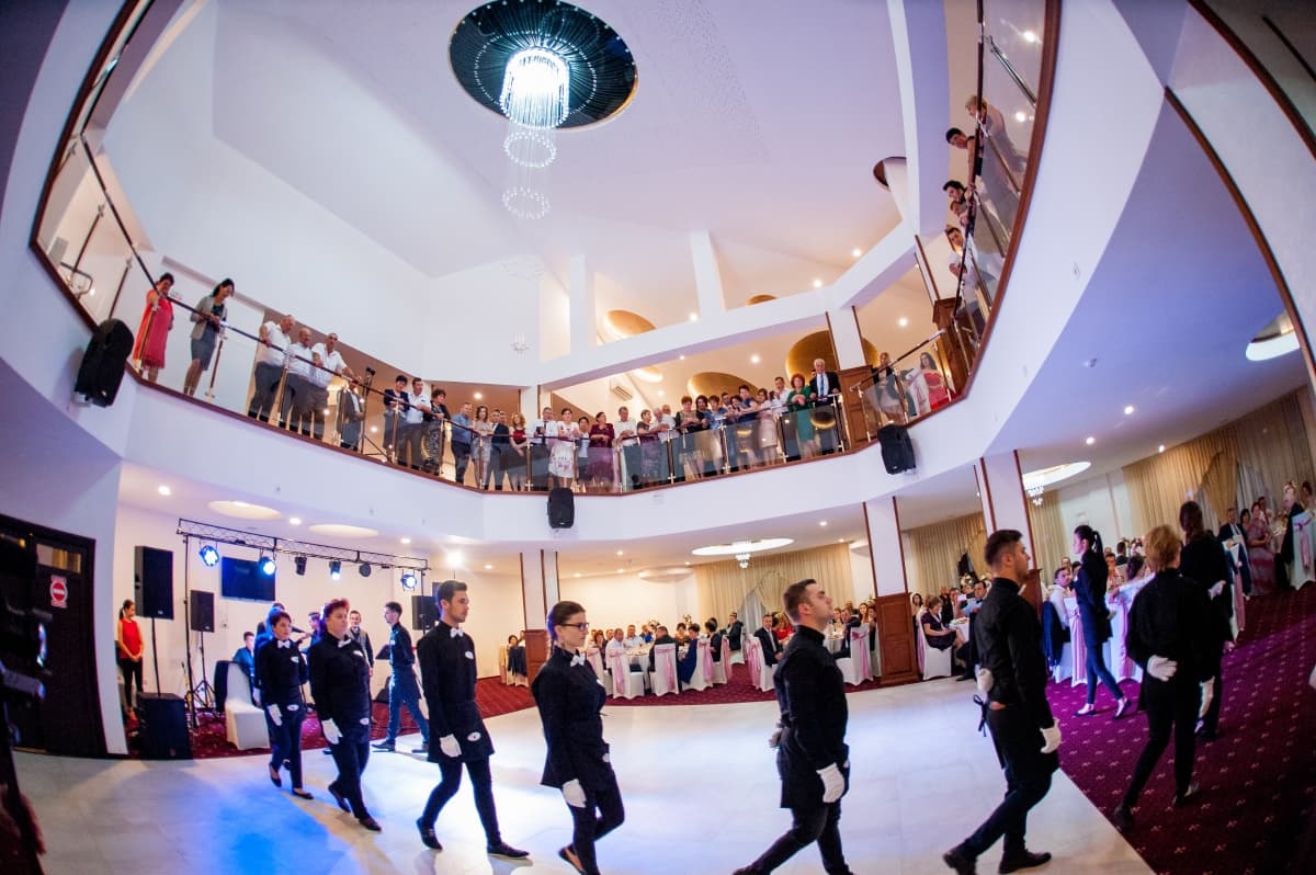 Fotografie de ArtaFilmării la Restaurant Onix