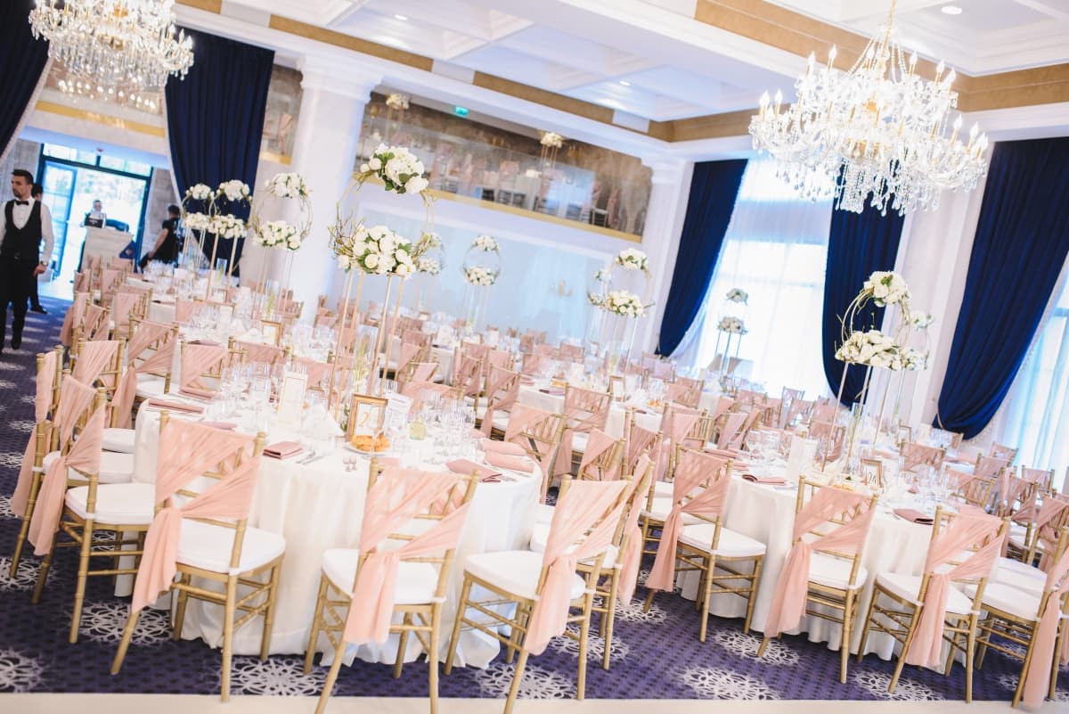 Restaurant Paradis Noblesse - locatie pentru nunti in Râmnicu Vâlcea, Vâlcea