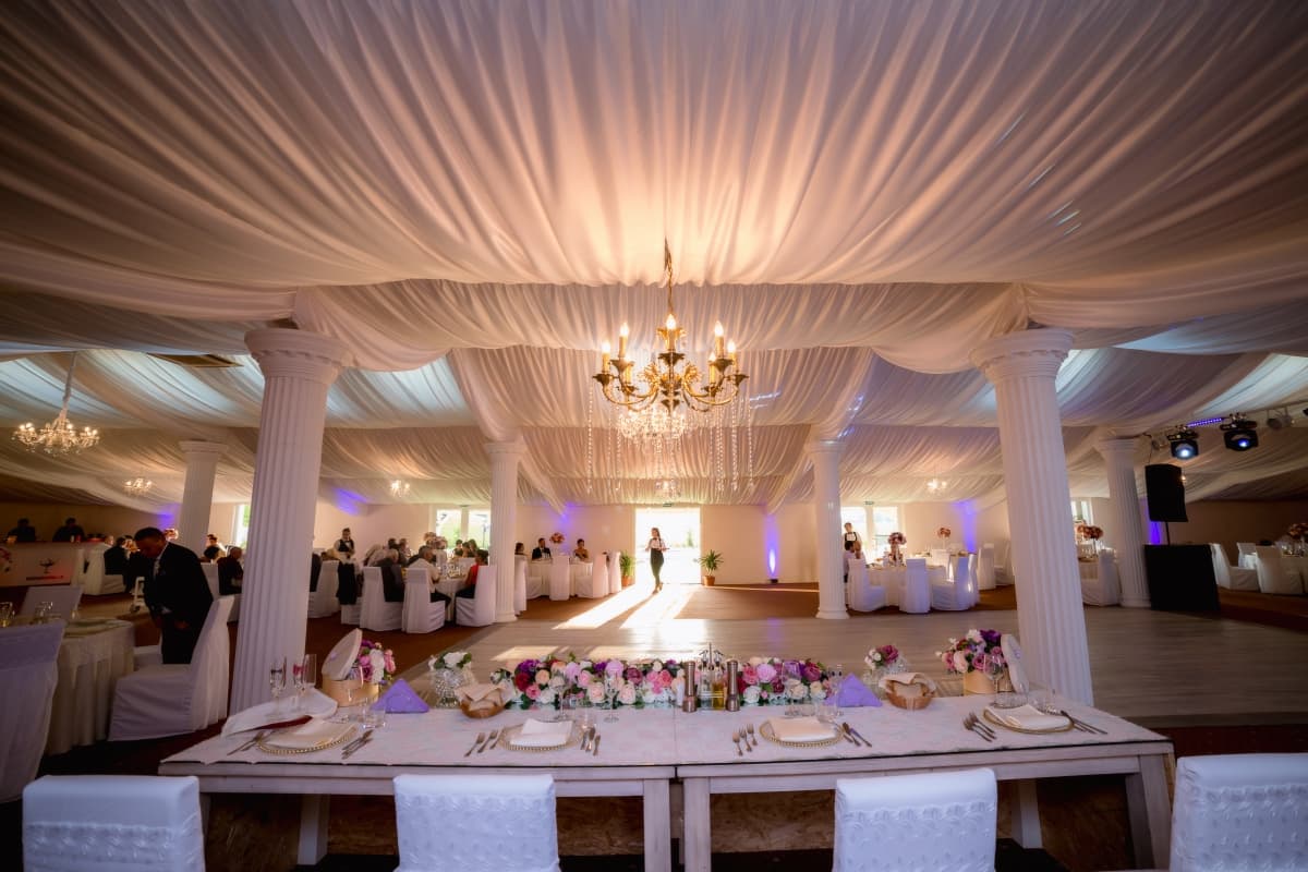 Caruso Events - locatie pentru nunti in Cluj