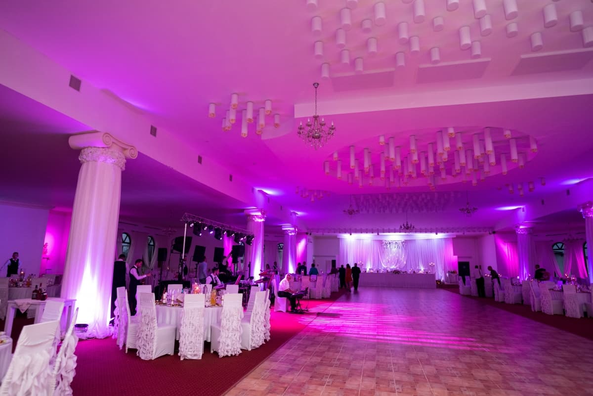 Fotografie de Slagian Peiovici la Ballroom Miraj