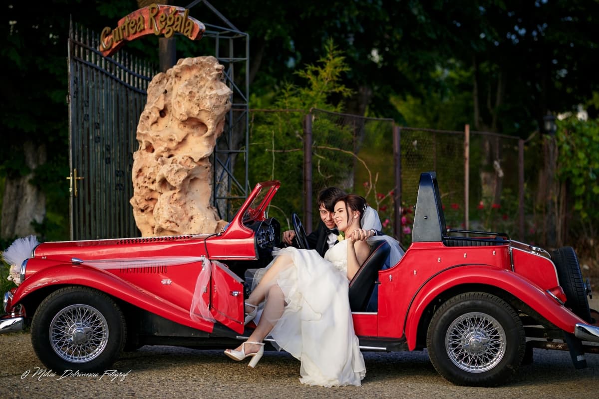 Curtea Regala - locatie pentru nunti in Craiova, Dolj