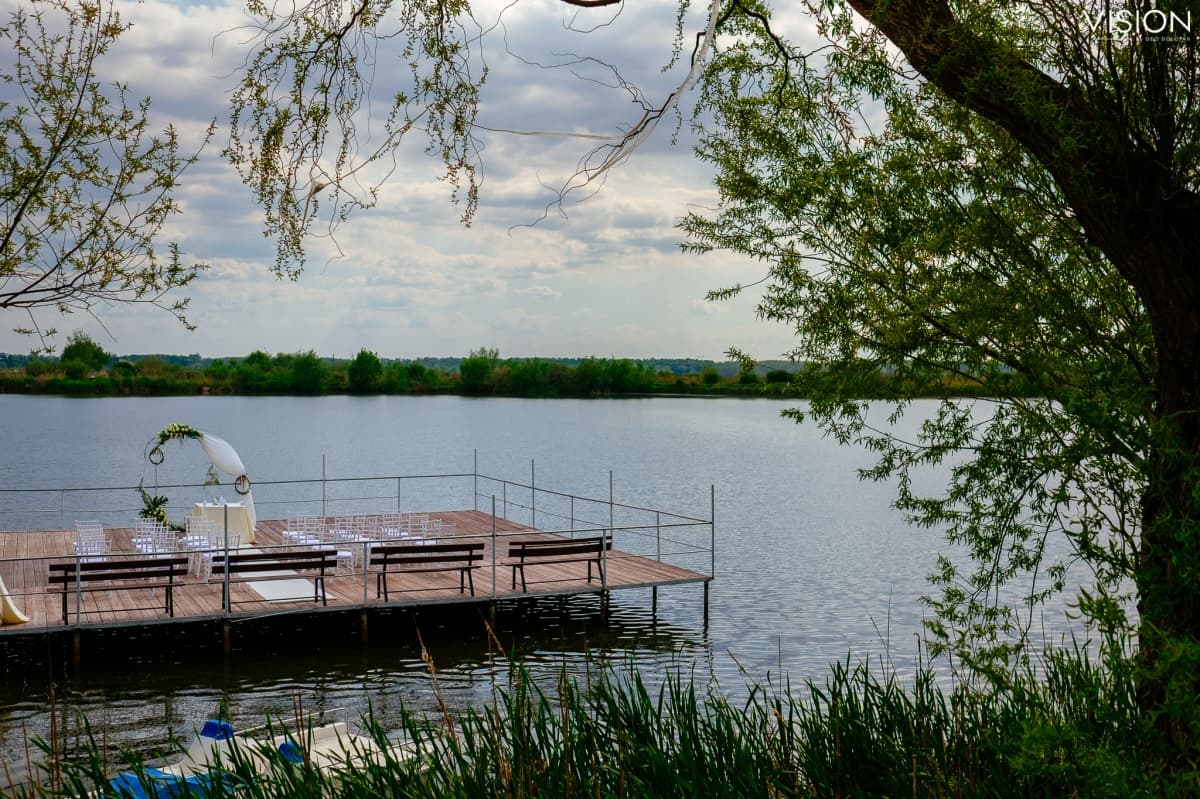 Fotografie de Vision Photography By Geo Dolofan la Pensiunea Lac Calinesti