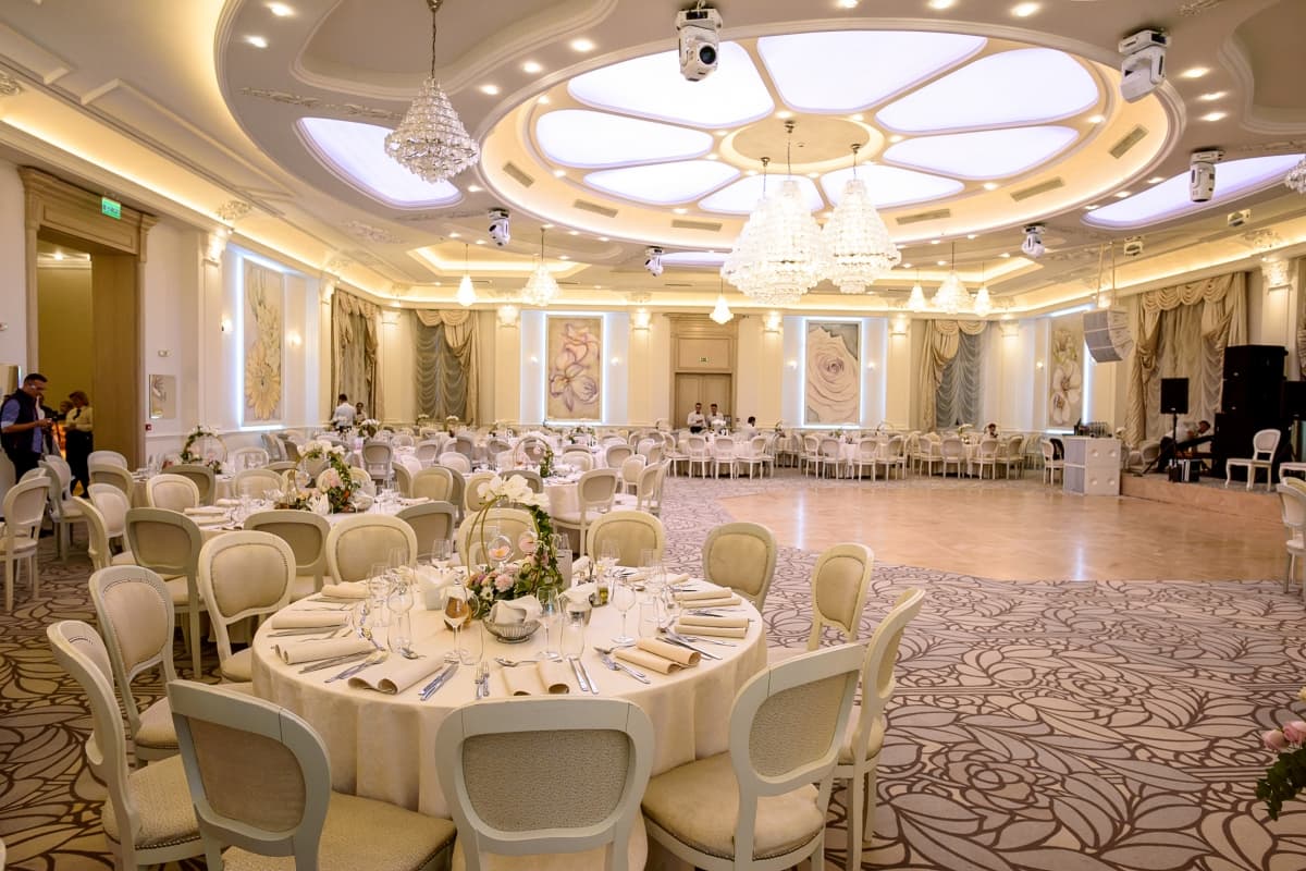 Fotografie de Norbert Gubincsik la Hotel Tresor