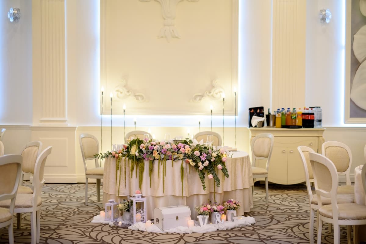 Fotografie de Norbert Gubincsik la Hotel Tresor