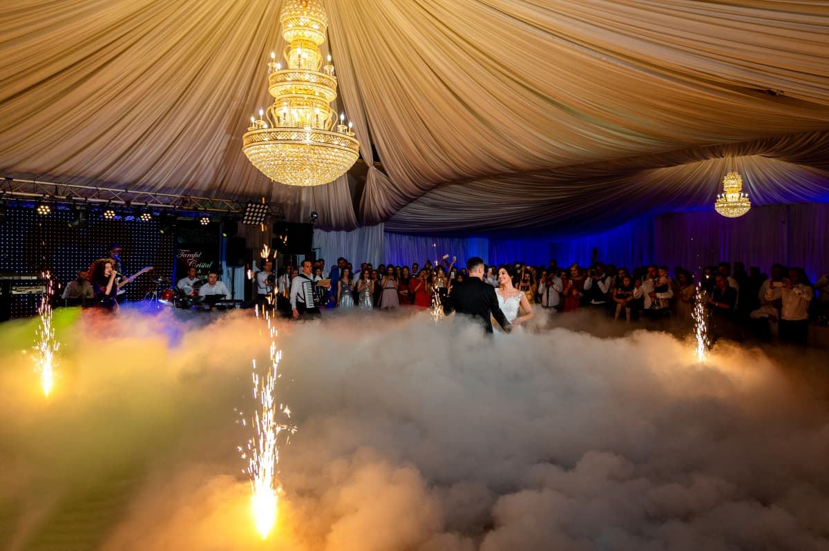 Fotografie de Gabriel Radoo la Dalia Events Ballroom