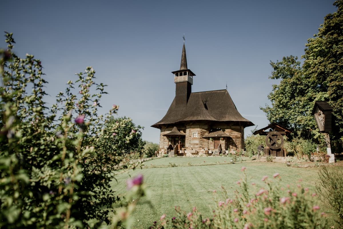 Fotografie de Constantin Plugari la Biserica de lemn
