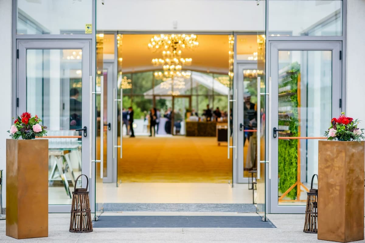 Ramada by Wyndham Pitesti - locatie pentru nunti in Pitești, Argeș