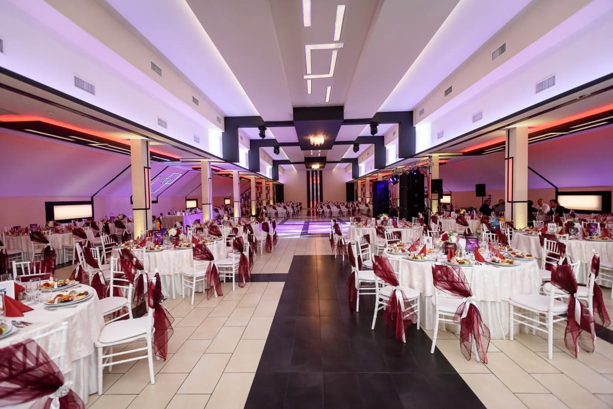 Divine Events - locatie pentru nunti in Sântana, Arad