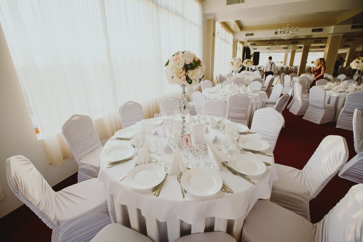 Restaurant Infinit - locatie pentru nunti in Târgu Jiu, Gorj