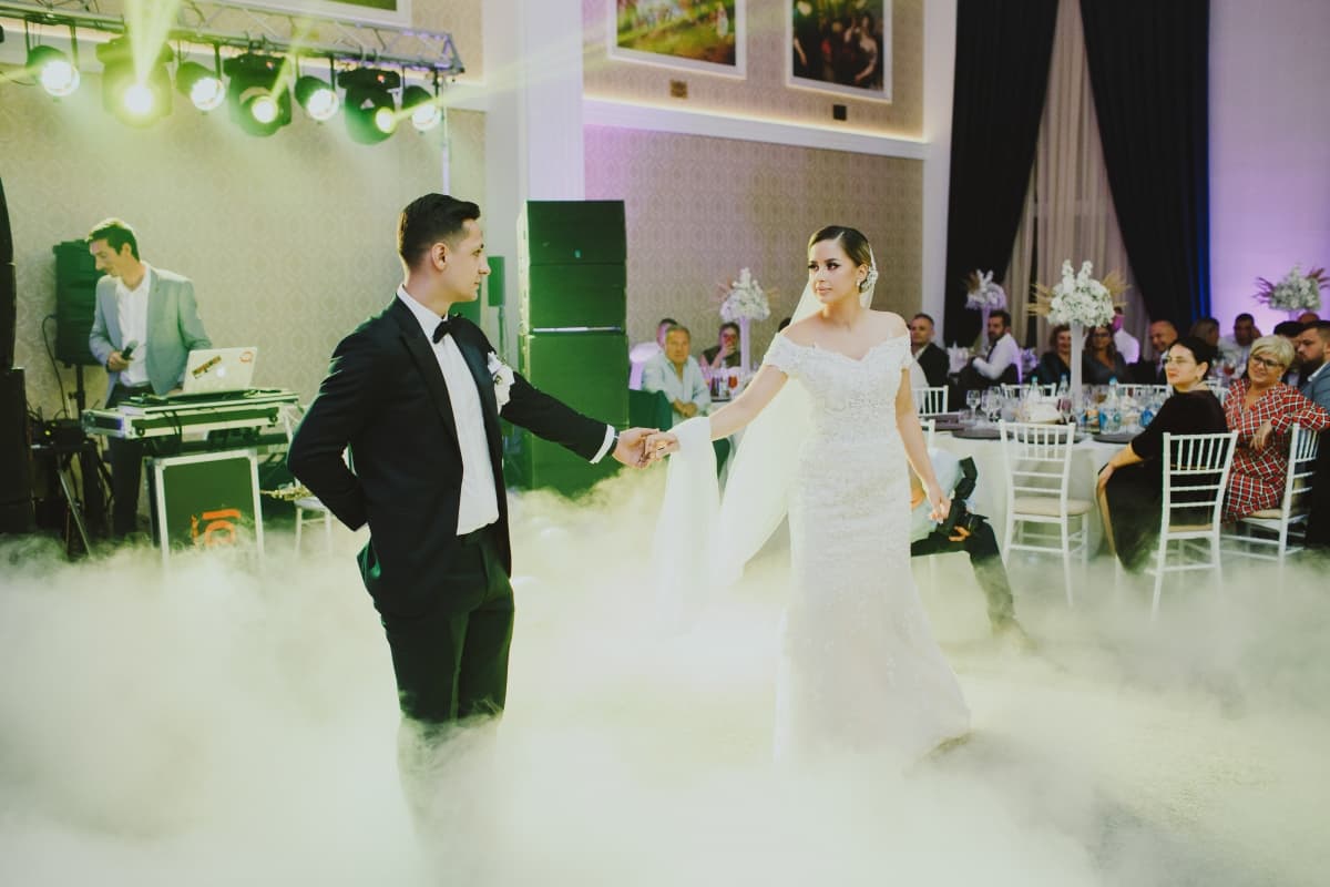 Hotel Rais - locatie pentru nunti in Târgu Jiu, Gorj