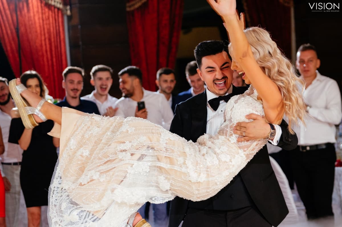 Fotografie de Vision Photography By Geo Dolofan la Grand Hotel Sofianu