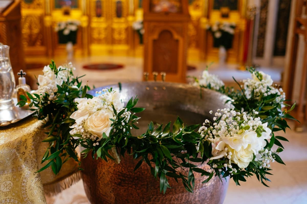 Fotografie de Vision Photography By Geo Dolofan la Biserica Sfantul Miron Damaroaia