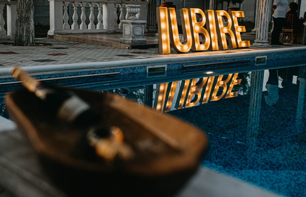 Fotografie de AP Photography la The Farm