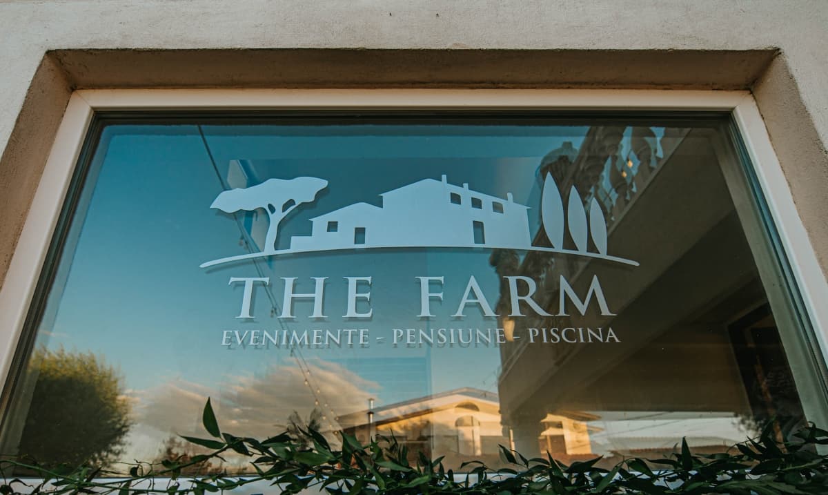 Fotografie de AP Photography la The Farm