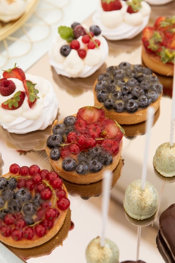 Fotografie de District One Stories la Noblesse