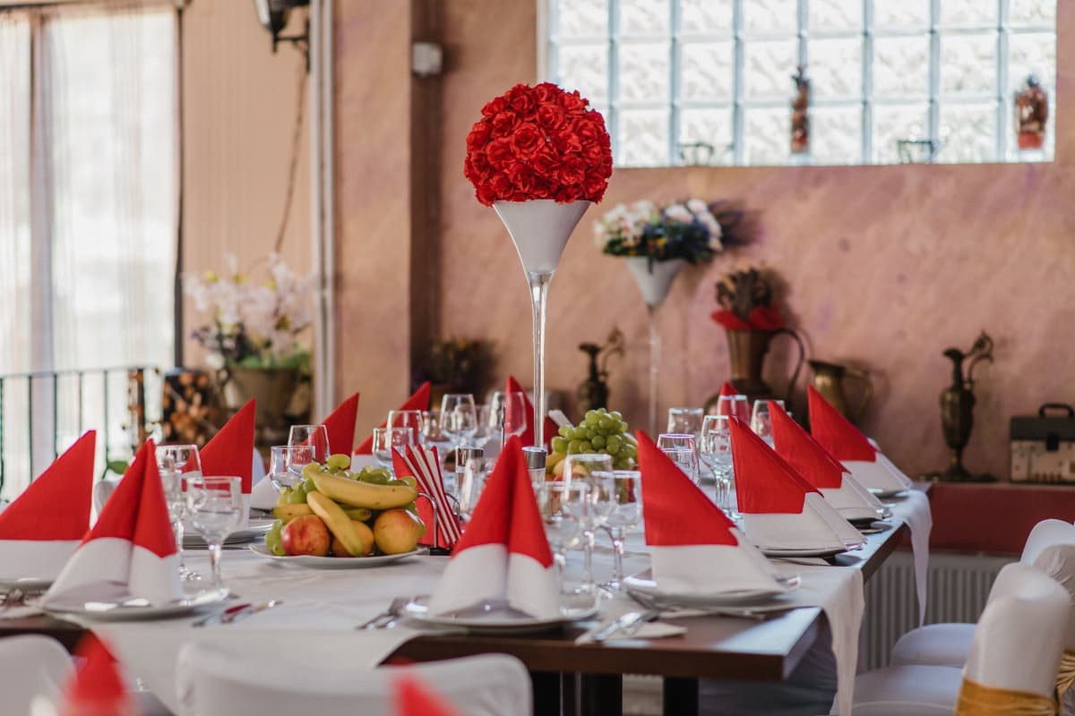 Restaurant Lavrion - locatie pentru nunti in Mangalia, Constanța