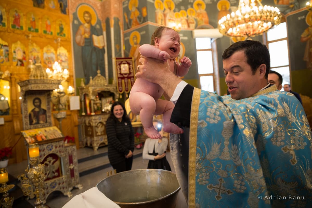 Fotografie de Adrian Banu la Biserica Militara Sf. Mare Mucenic Mina 