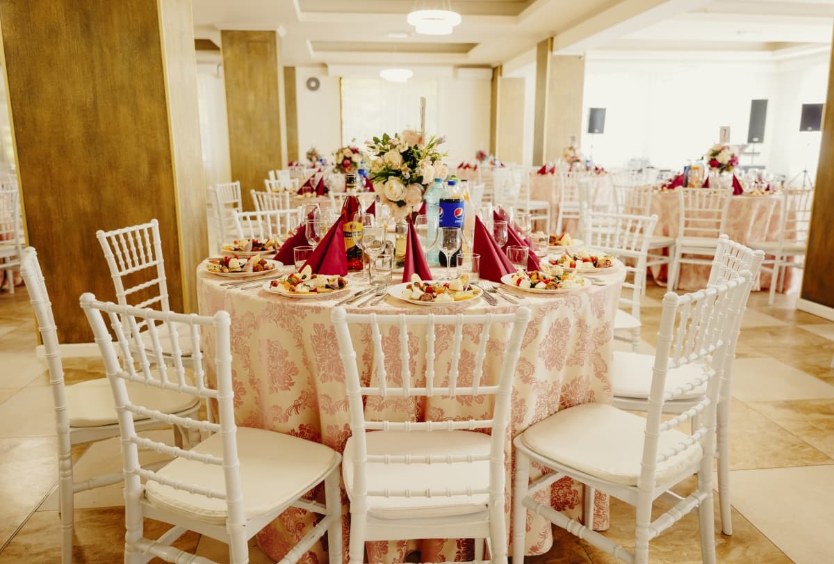 Pensiunea Miruna - locatie pentru nunti in Sambata de Sus, zona turistica, km11, Brașov