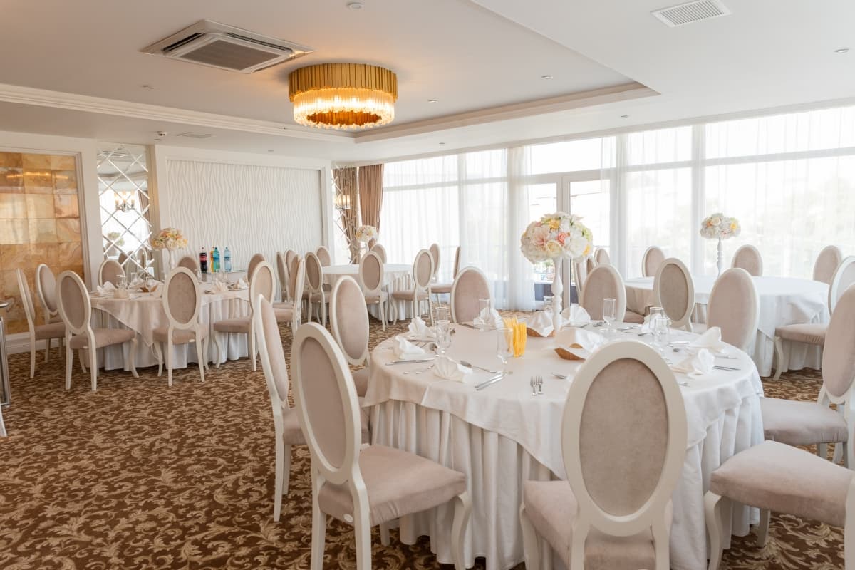 Hotel Neon - locatie pentru nunti in Timișoara, Timiș