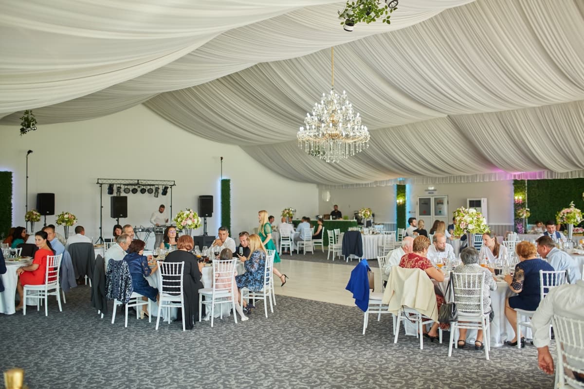 Versailles Weddings &amp; Events - locatie pentru nunti in Sibiu, Sibiu