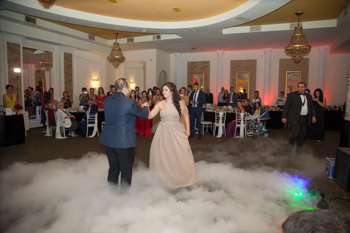 Fotografie de 7ARTs for Wedding - Foto &amp; Video la Salon Elegance &amp; Spa