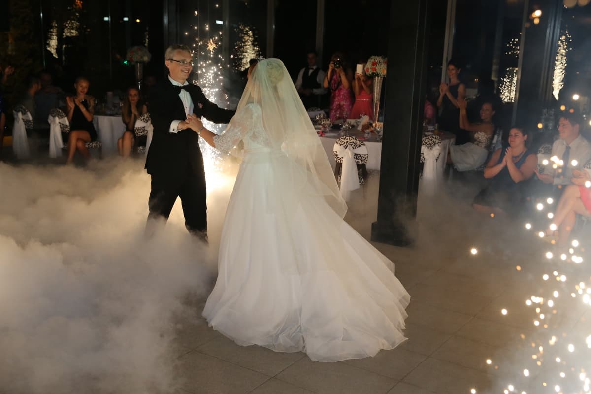 Fotografie de 7ARTs for Wedding - Foto &amp; Video la Restaurant Rustic