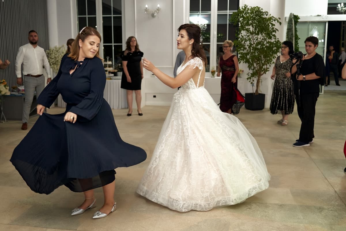 Le Papillon Ballroom - locatie pentru nunti in Viișoara, Neamț