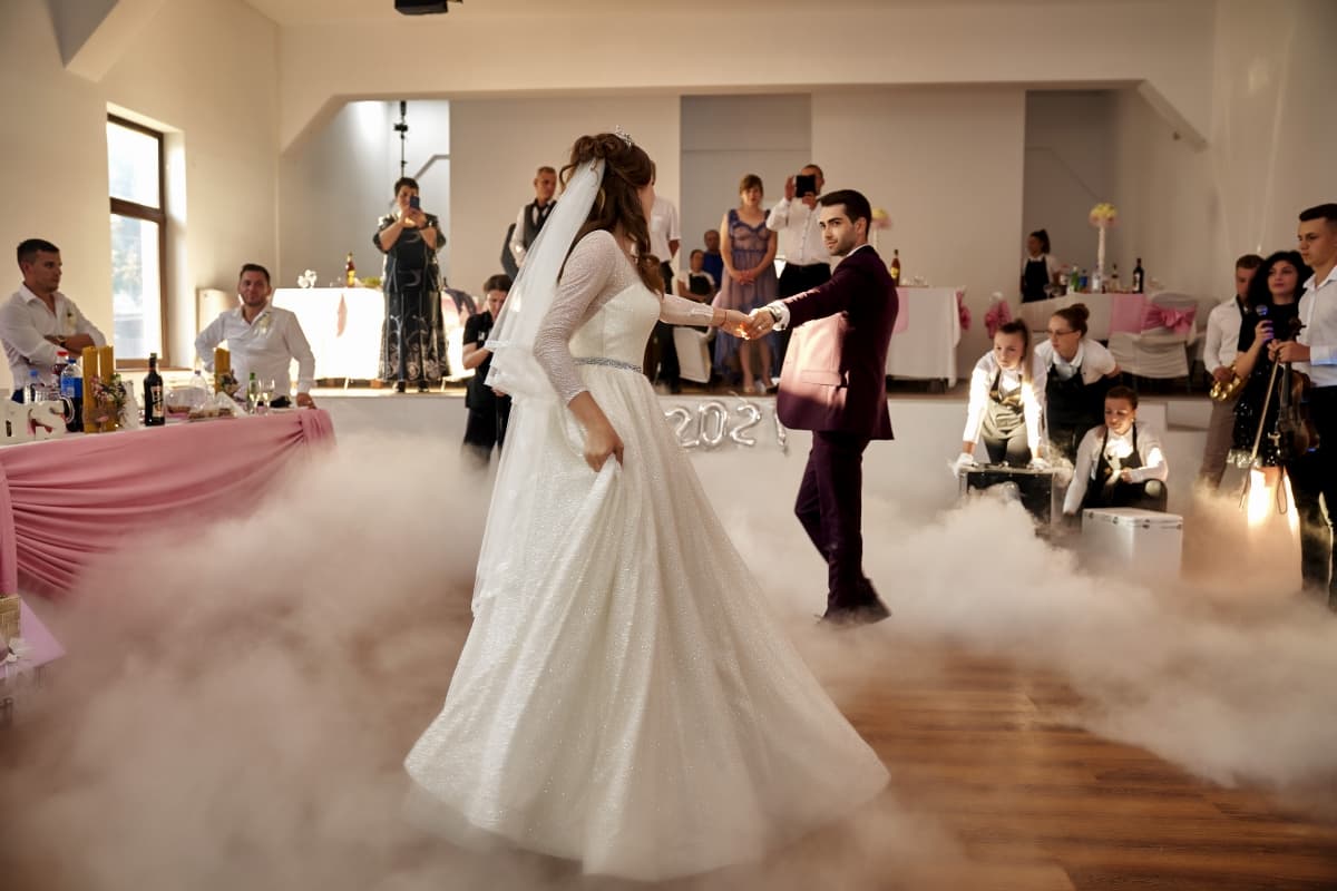 Caminul Cultural Hangu - locatie pentru nunti in Hangu, Neamț