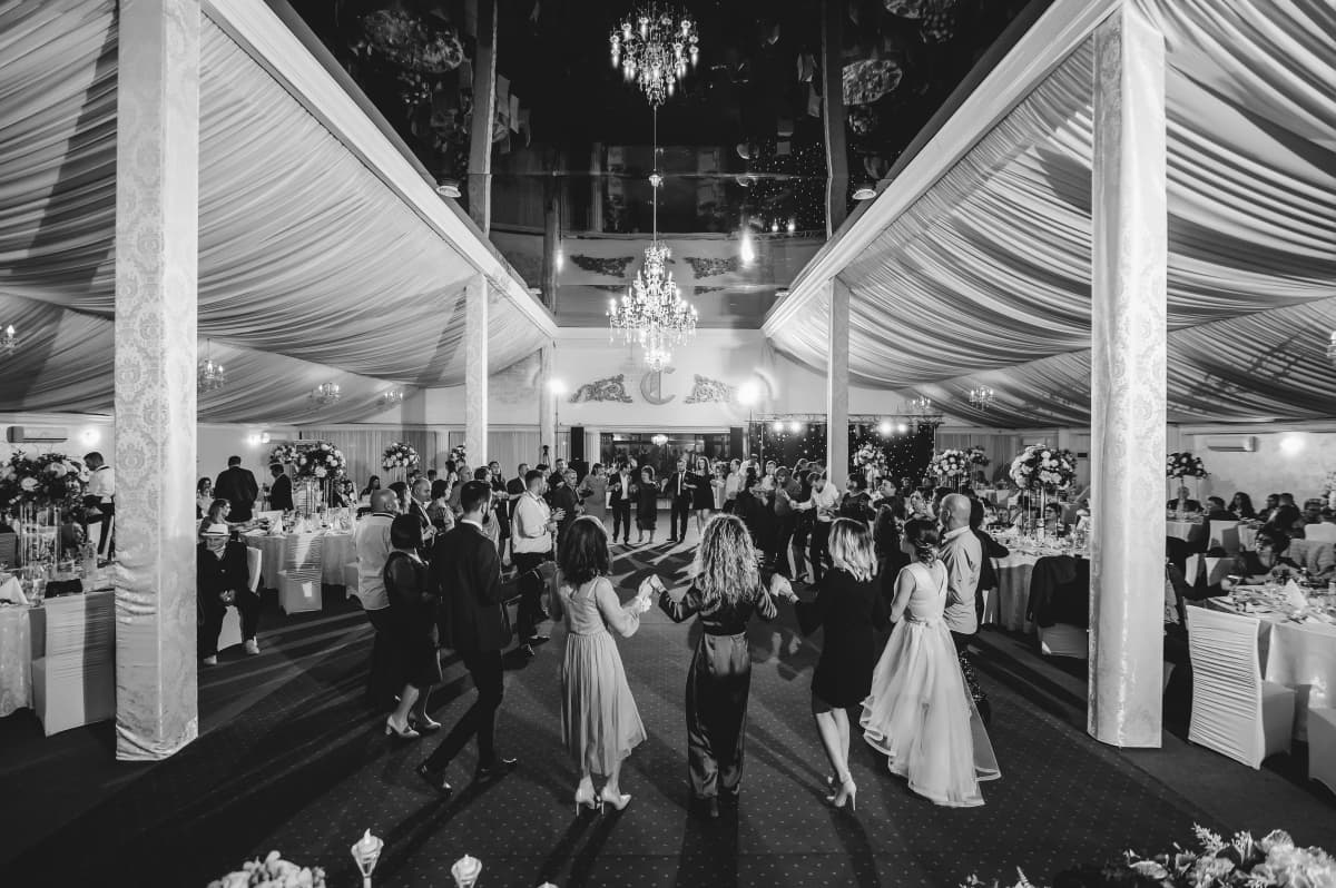 Fotografie de Constantin Alin la Salon Cristal Events