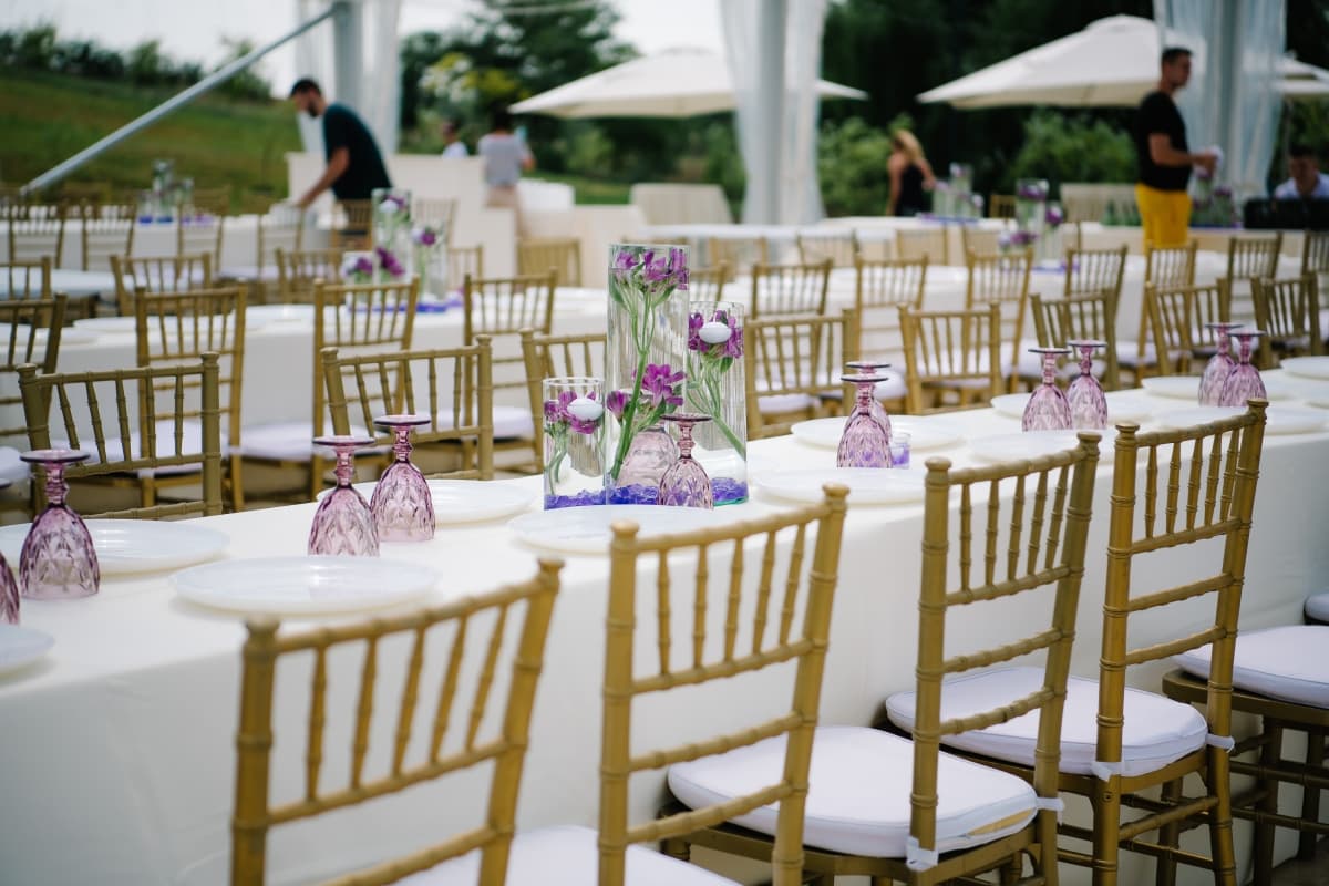 Cesari - Vedere de ansamblu a locației pentru nunți