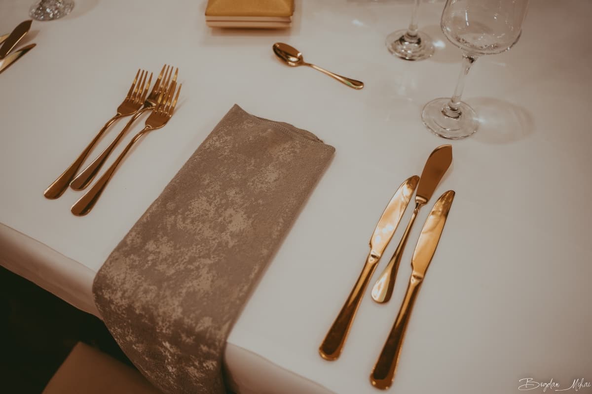 Fotografie de Bogdan Mihai la Metropolitan Club &amp; Events