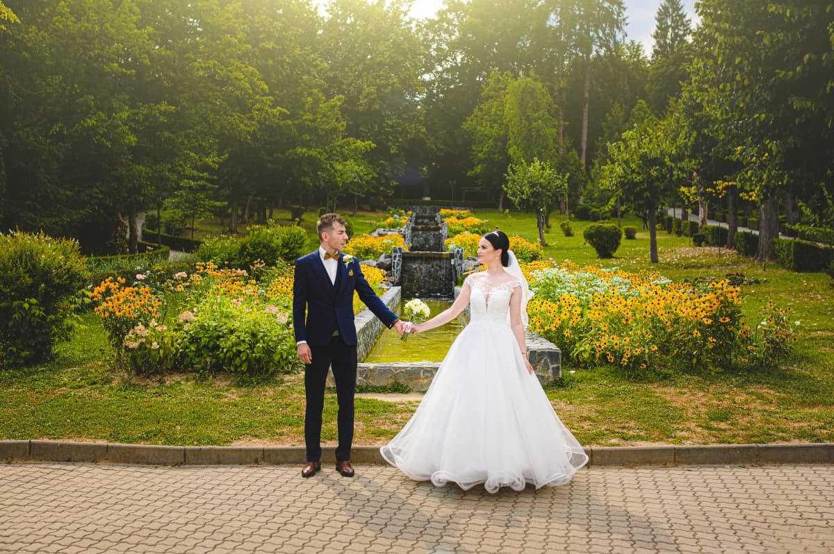 Parcul Balnear - locatie pentru nunti in Prajila, Vâlcea