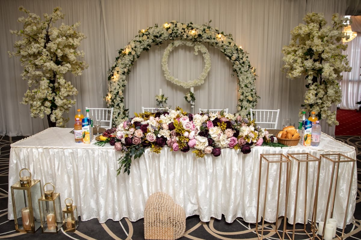 Fotografie de Manu Ivanciu la Restaurant Next Dovinot