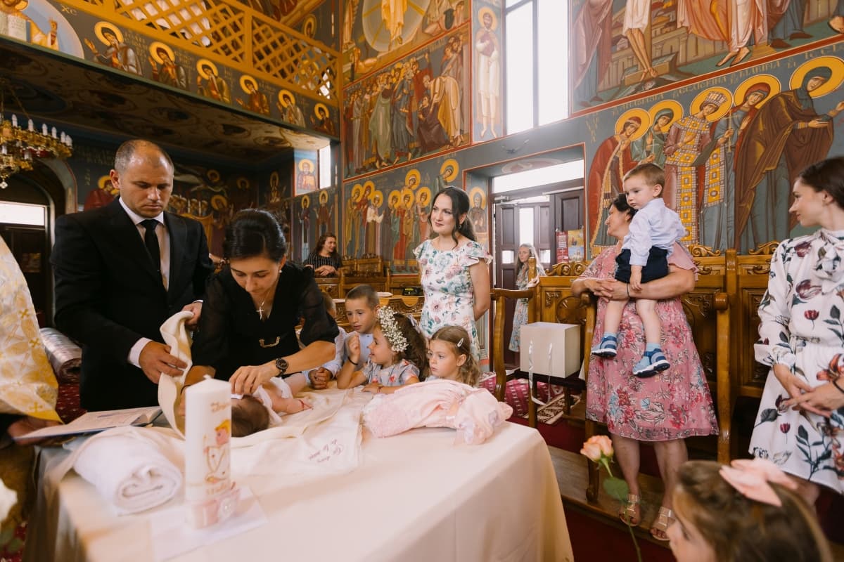Biserica Adormirea Maicii Domnului - locatie pentru nunti in Remetea Mare, Timiș