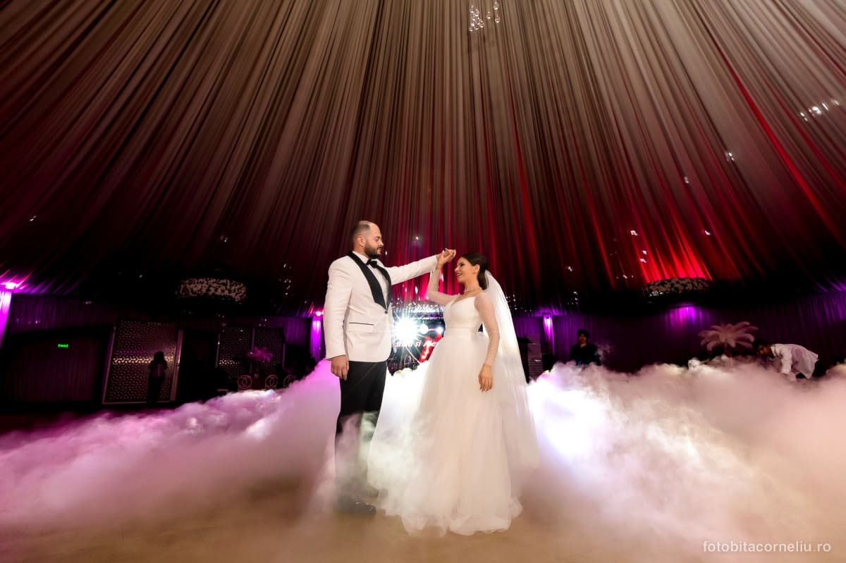Fotografie de Fotografie Bita Corneliu la Grand Ballroom